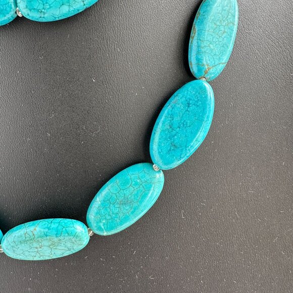 Dyed Magnesite Turquoise Bead Necklace - Picture 6 of 12
